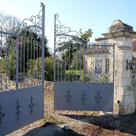 Le Logis De La Venerie Hotell Olonne-sur-Mer Exteriör bild