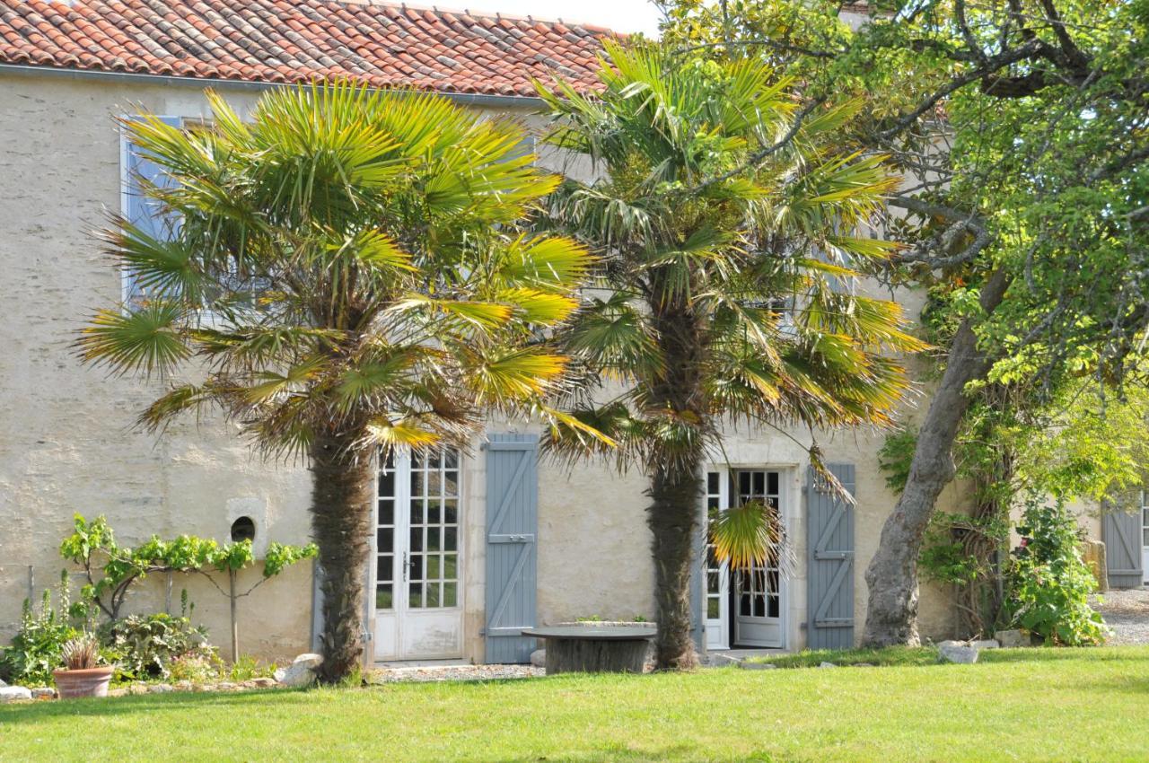 Le Logis De La Venerie Hotell Olonne-sur-Mer Exteriör bild